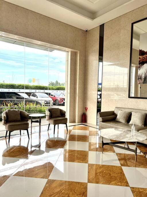 Dayinn, Skyhouse Bsd Lux And Homey Studio, Near Aeon Bsd And Ice Bsd Cilenggang Extérieur photo